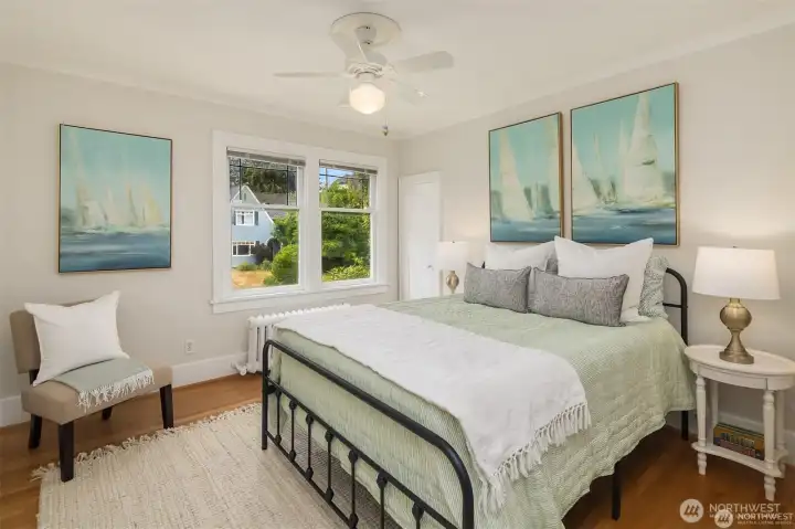 Secondary front bedroom overlooking.