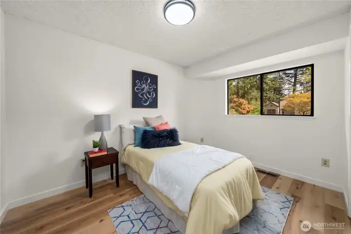 Master with en-suite bathroom