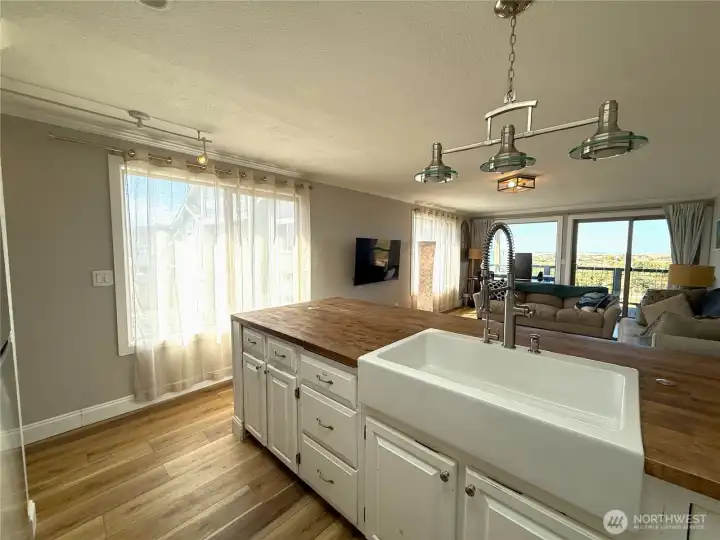 Farm House Sink and updated lightling