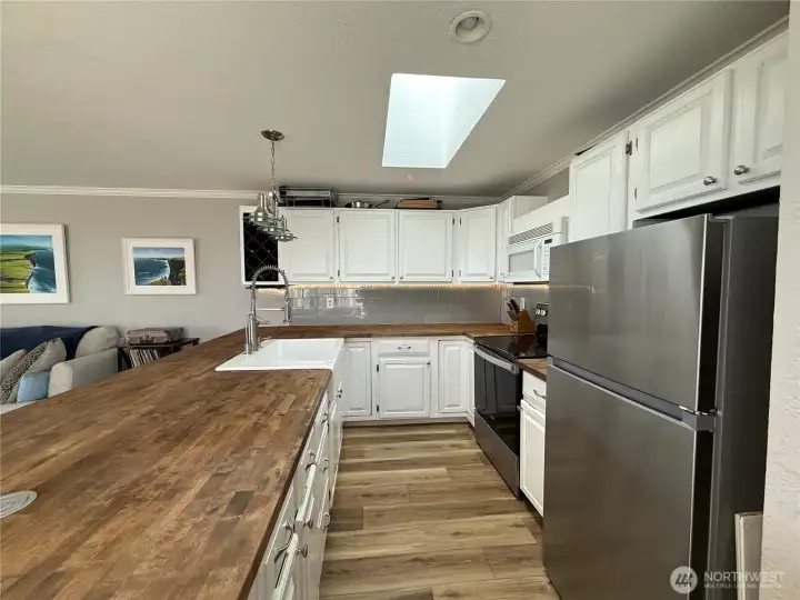 New Ajppliances