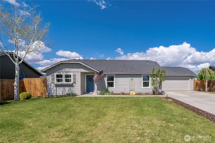 Updated one-level living in great neighborhood