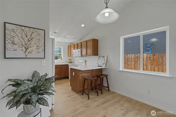 Kitchen eating area