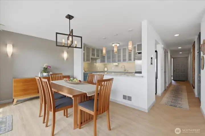 Amazing Dining room/ Multi use space.  This can be your perfect dining set up or make it another living space to match your lifestyle and space plans.  Plenty of room to set up a desk and work from home while enjoying the waterfront sites, sounds and breezes.