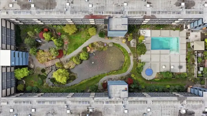 Beautifully planned community space.  Enjoy the outdoor amenities all summer long