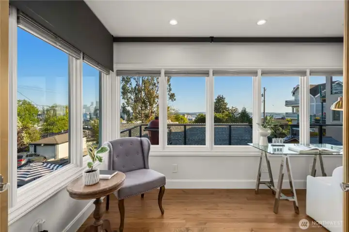 Perfect sitting room off the living room with stunning views of the city and Elliott Bay. Ideal for an artist studio space?