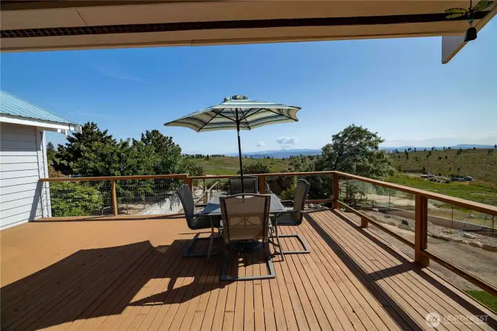 upstairs deck