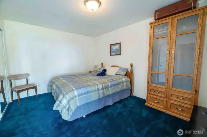 basement bedroom