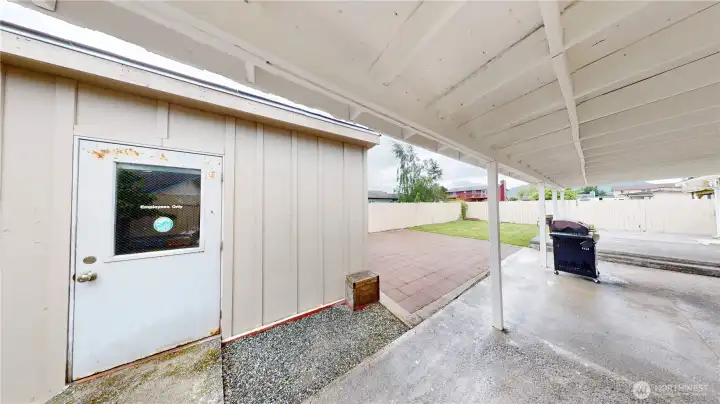 large utility shed with power and water.