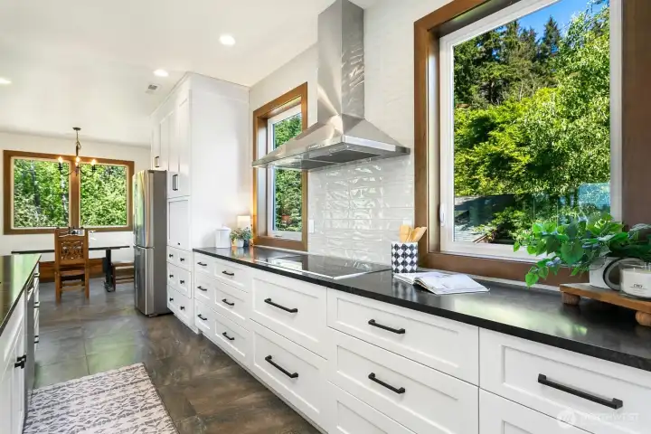 Stove, Counters, Hood