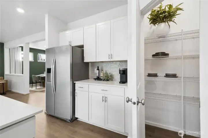 Photo rendering is representational and may be virtually staged. Actual home is under construction and finishes, elevation, and paint colors may vary. See site agent for details.