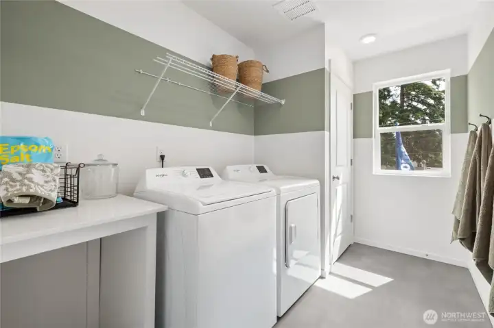 Photo rendering is representational and may be virtually staged. Actual home is under construction and finishes, elevation, and paint colors may vary. See site agent for details.