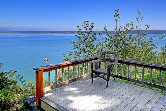 View Deck for Entertaining~