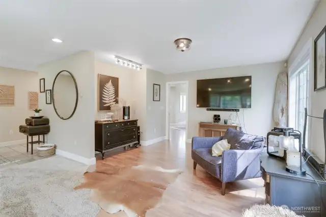 entry way to the left and dining area or extended living room space