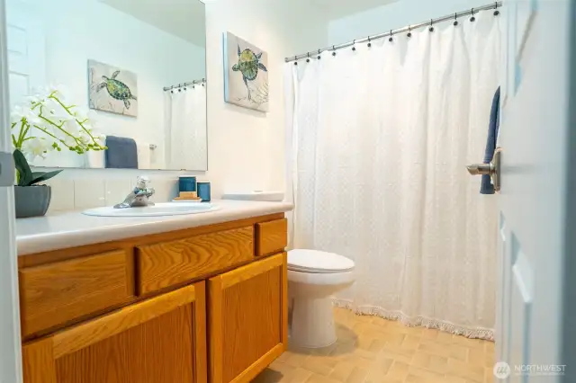 Upstairs Full Bath