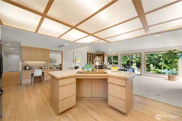 Single level living with primary off the main level hall prior to kitchen.