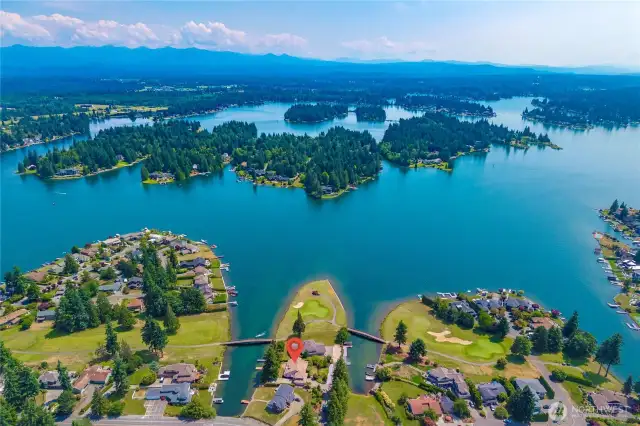 Make this private oasis your home.  Inlet provides easy access to lake with still waters at your dock.