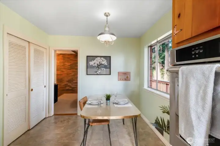 Informal dining area off of kitchen