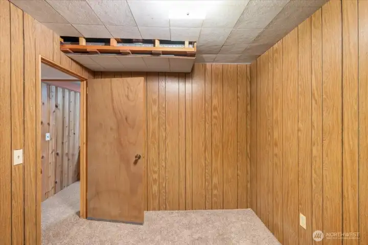 Office/flex in basement