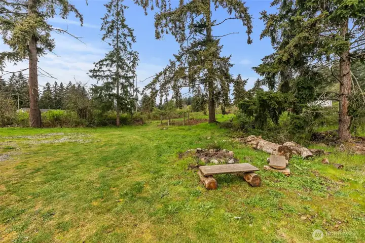 Over 1/2 acre of serenity