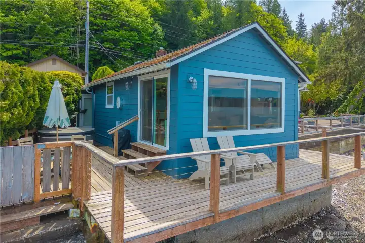 Income producing cottage or extra guest space! And a hot tub with a gorgeous view! Yes Please!