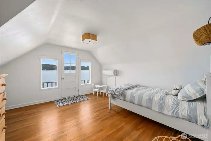 Main house bedroom