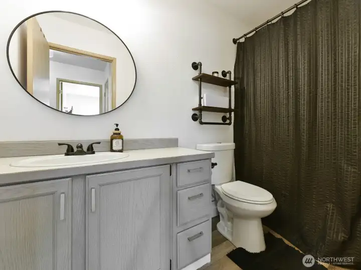 Upstairs main floor bathroom