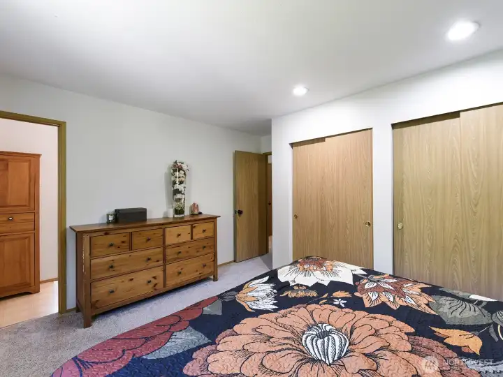 primary bedroom