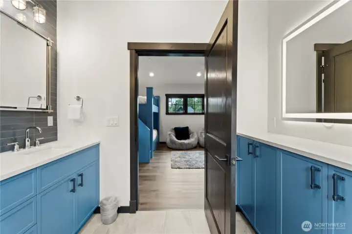 Bunkroom Bath Bunkroom Bath