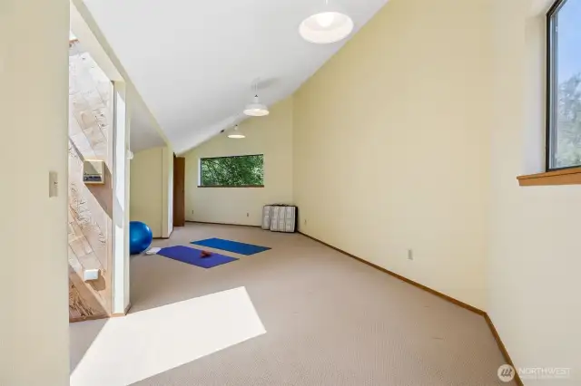 Bedroom 3 on 3rd floor.