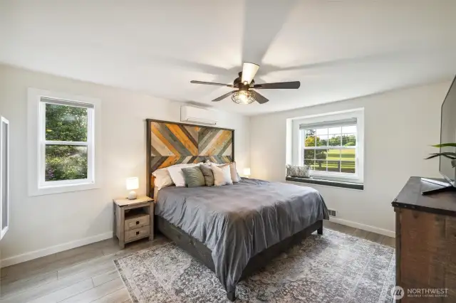 primary bedroom - mini split