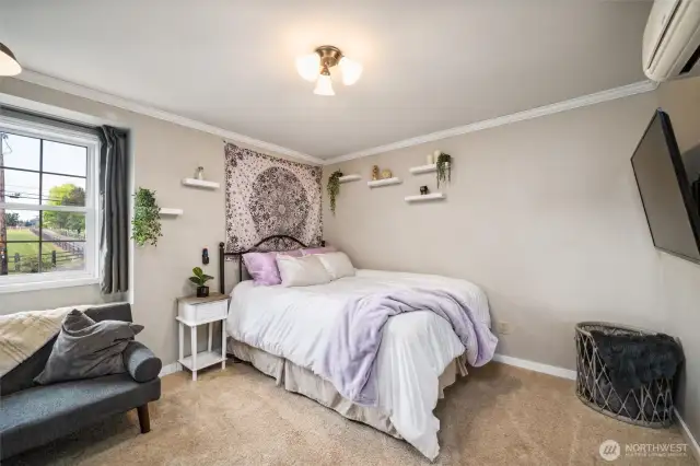 1st bedroom