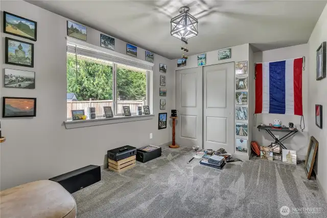 Additional bedroom.