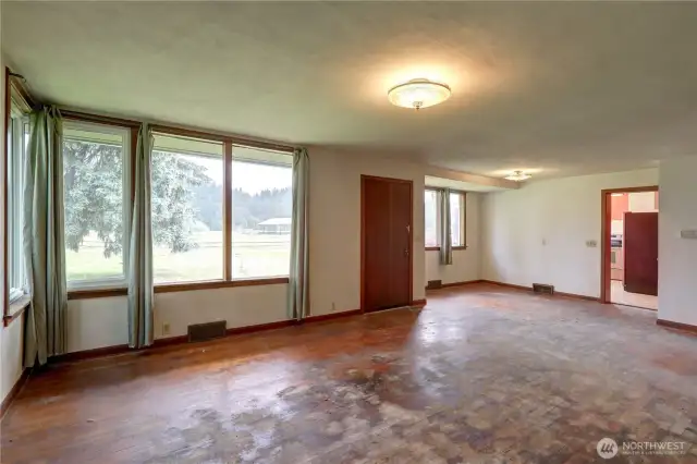 Lots of natural light. DIning area and living room
