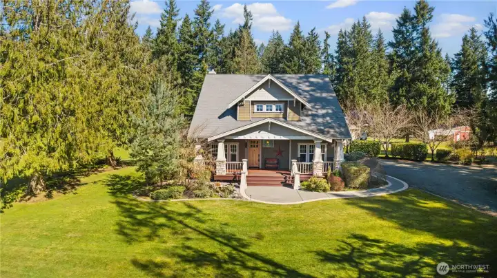 This home is a must see for peace and tranquility yet 19 min to Bonney Lake and 20 min to Enumclaw!  Perfect For tranquility.