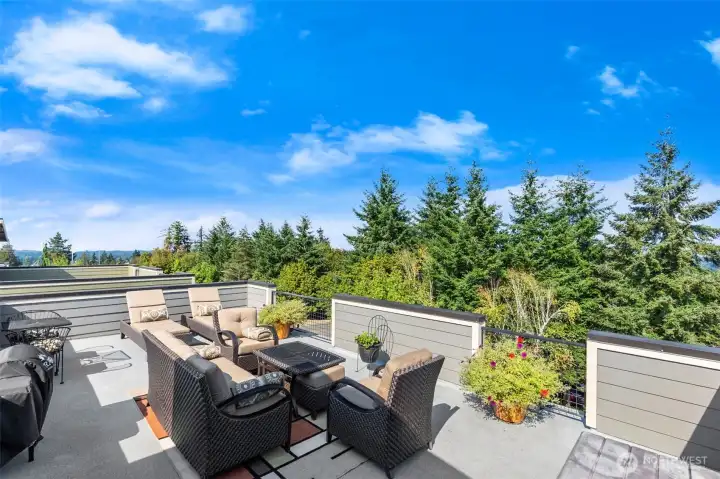 Here is the reason these homes are so popular!  Unique and popular amenity in our area, specific to these homes only!