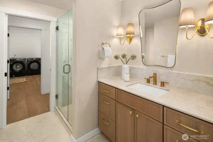3/4 Main Floor Bath