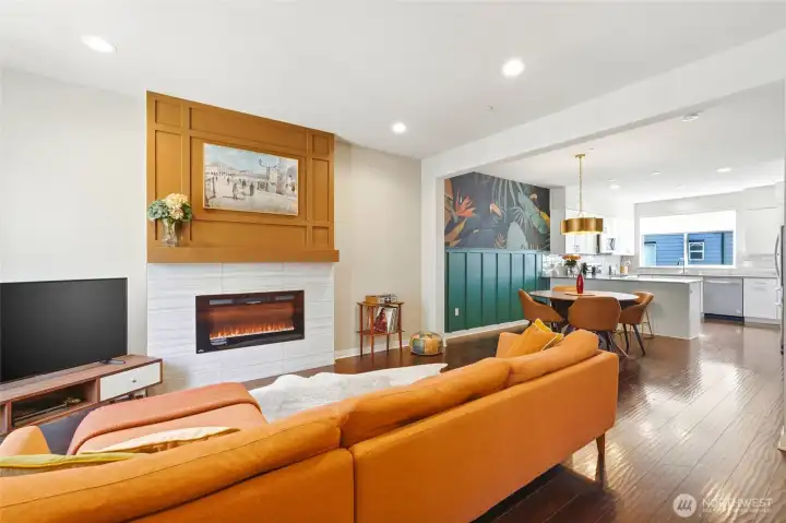 Contemporary electric fireplace with remote  control and multiple light modes for effortless  ambiance, tailored to your mood.