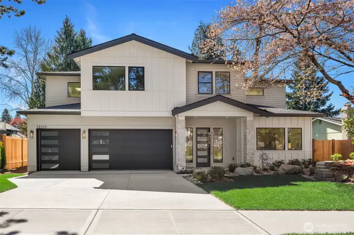 MN Custom Homes introduces a transitional design in the convenient Totem Lake neighborhood