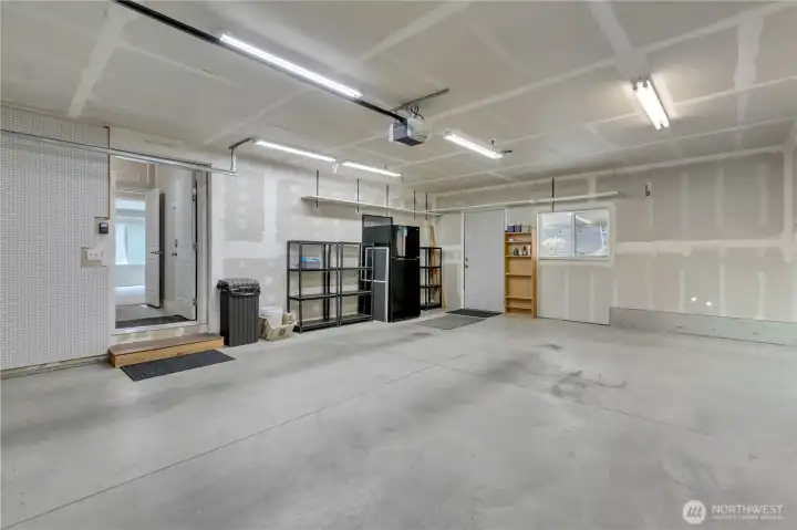 Attached 2 car garage