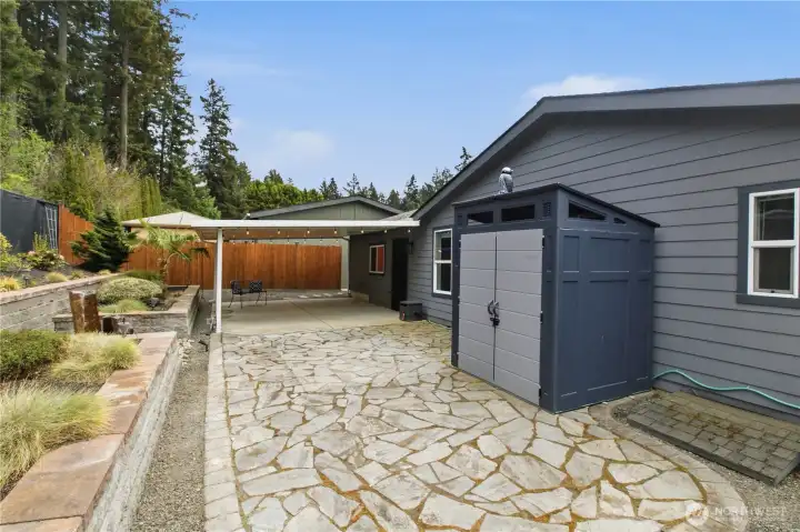 Large patio area (shed not included)