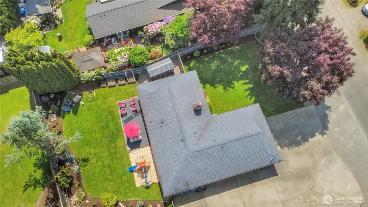 Generous sized lot gives plenty of space for parking, entertaining and relaxation!