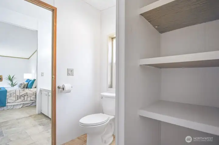storage in primary bath