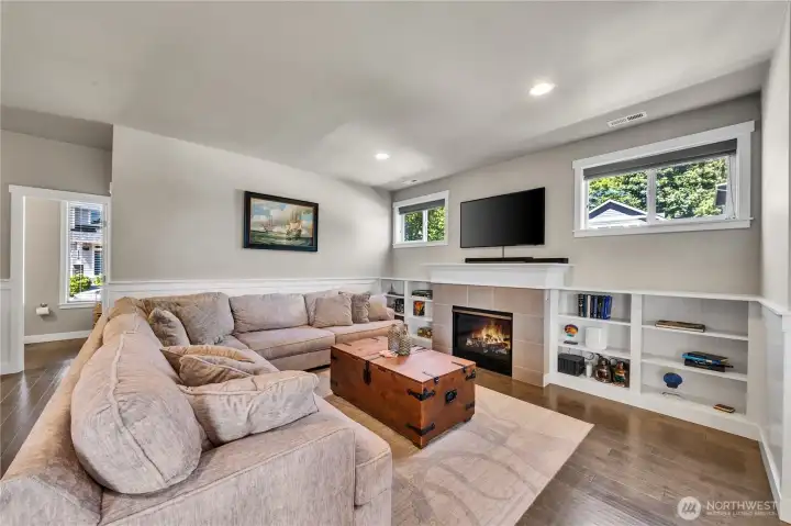 Gas Log Fireplace in Great Room