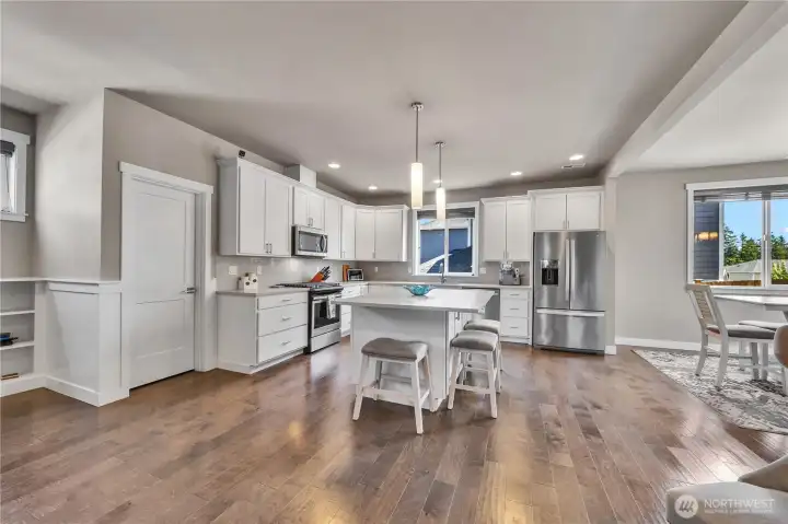 Bar Seating at Kitchen Island