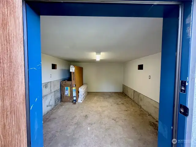 Walk-in, finished, auto vented basement storage