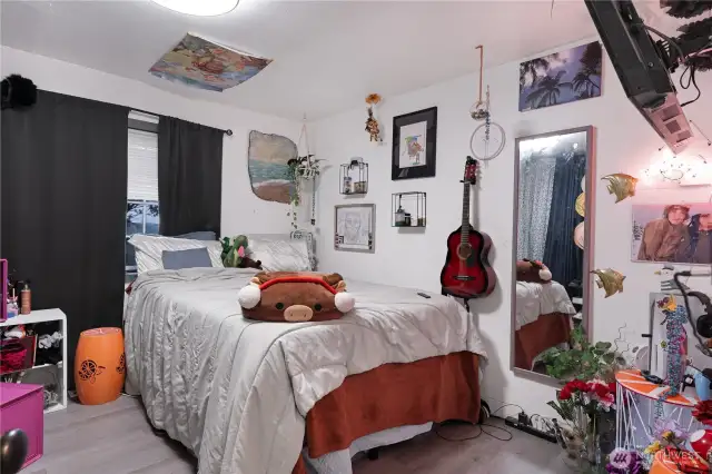 left side bedroom