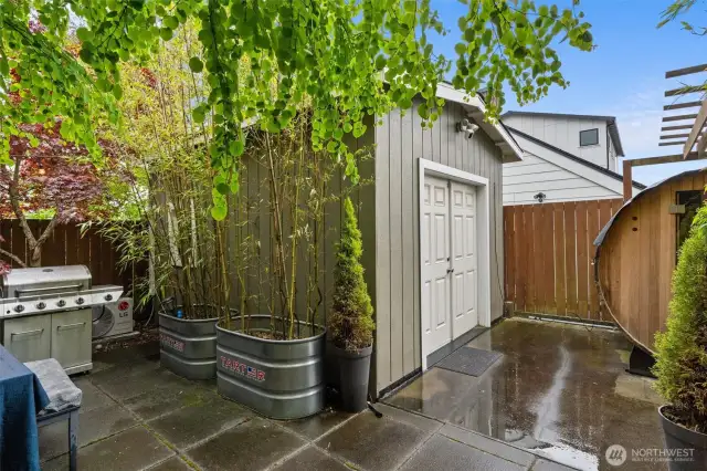 The detached building serves as the current owners home office and workshop. It has its own mini-split Heat & AC.  The Sauna you see to the right - it stays with the lucky Buyers.