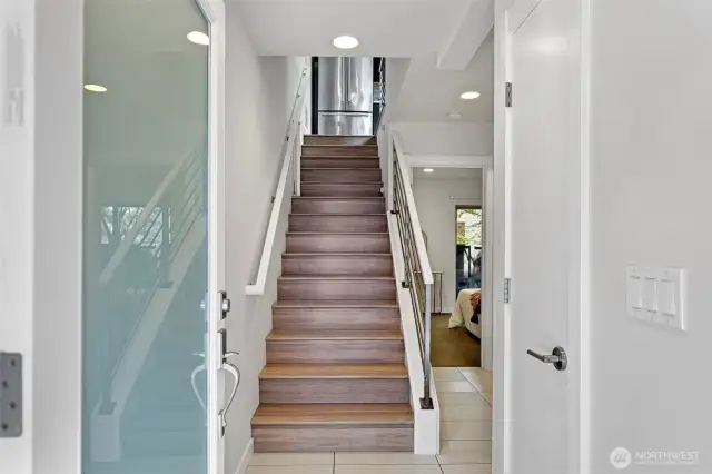 Welcome to 1544 NW 63rd in Ballard, 2015 built with modern touches for todays lifestyle.