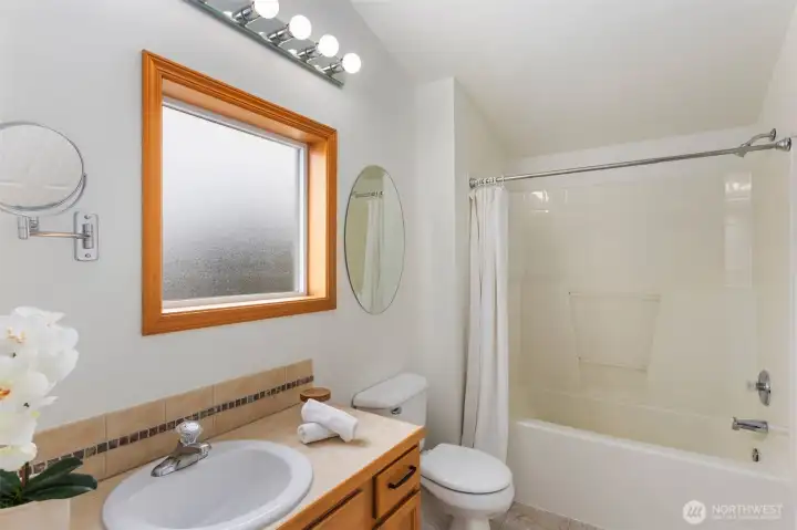 Upstairs primary bath