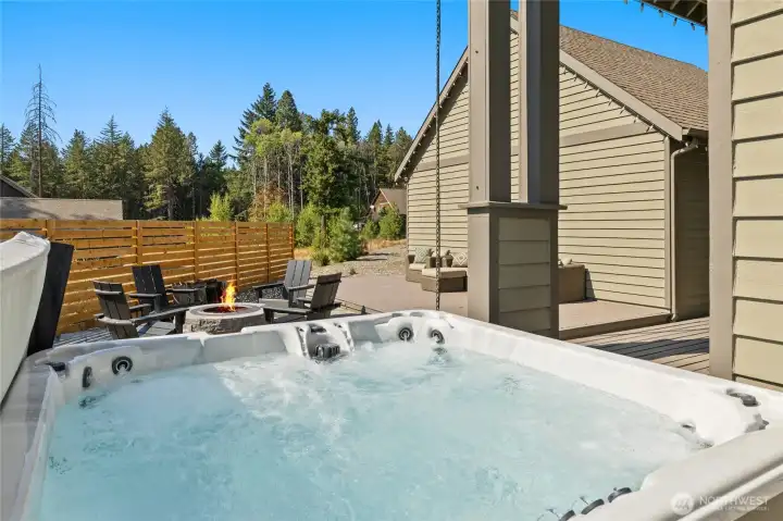 Hot Tub just off deck area